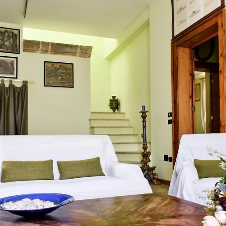 شقة Residenza Scilla